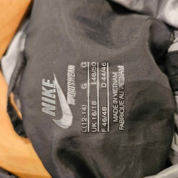 Coupe-vent Nike - Picture 3 of 3